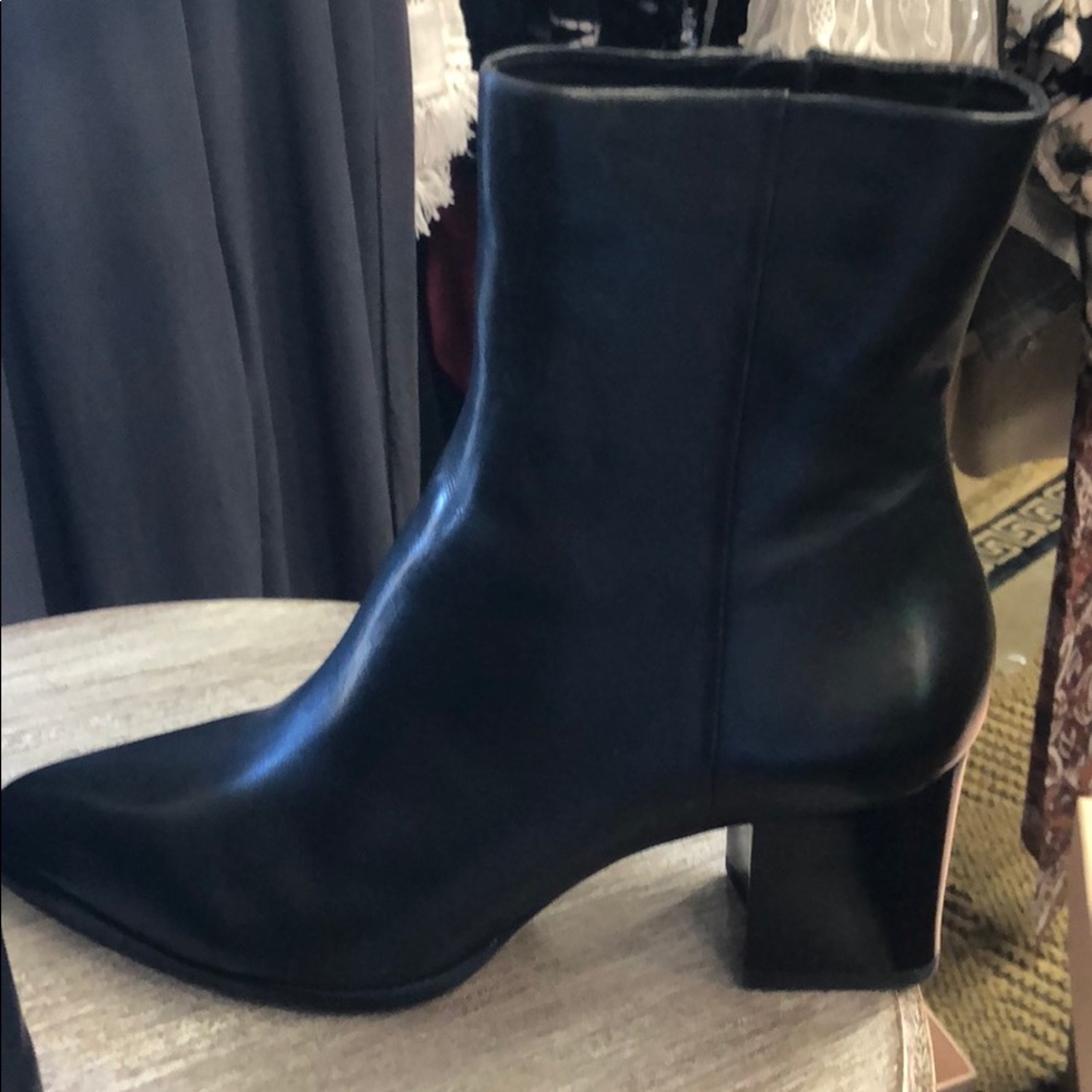 New with tags Alexandre Birman bootie - Picture 5 of 8